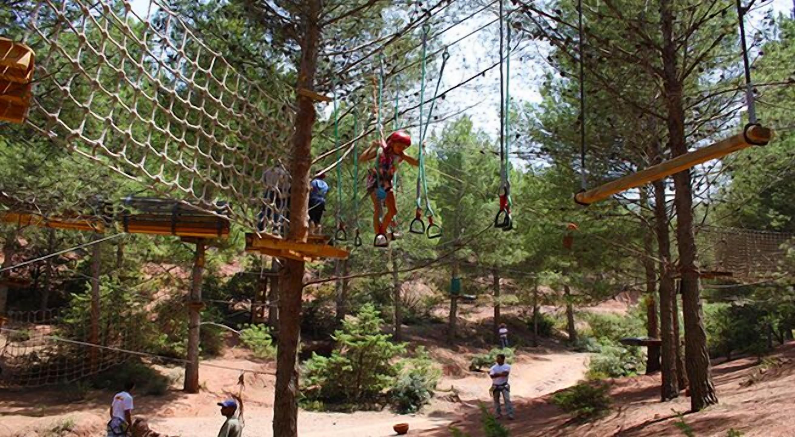 children’s play area – outdoor