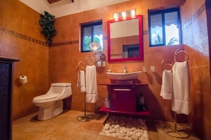 Four Bedroom Penthouse | Bathroom