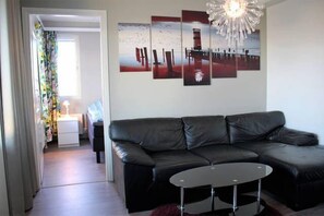 1 bedroom, rollaway beds, free WiFi, bed sheets - Pro Apartments 4 (Vaasa)