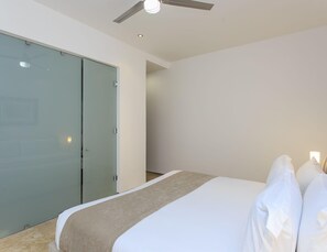 2 Schlafzimmer, Zimmersafe, Bügeleisen/Bügelbrett, Babybetten