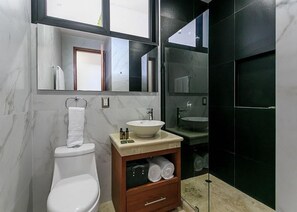 Shower, free toiletries, hair dryer, towels