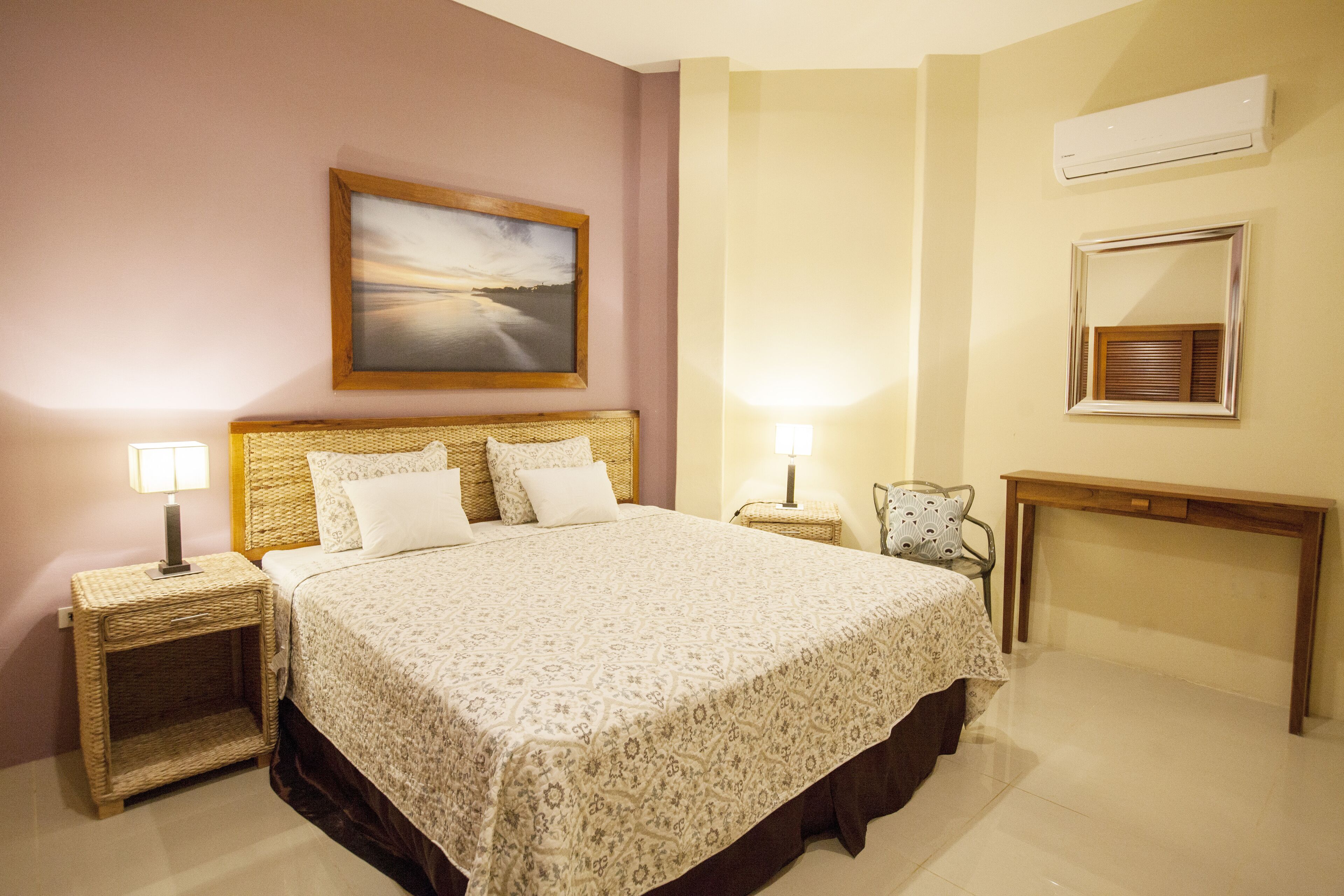 deluxe room | egyptian cotton sheets, premium bedding, pillow-top beds