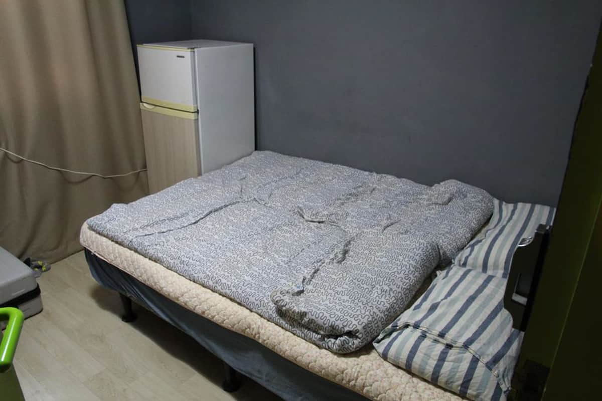 Double Room | Iron/ironing board, free WiFi