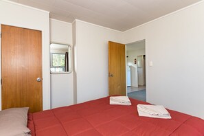 2 habitaciones, espacio para trabajar con laptop y wifi gratis