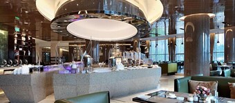 Luan Suntone Plaza Hotel
