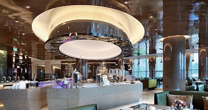 Luan Suntone Plaza Hotel