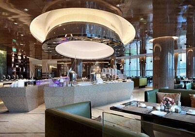 Luan Suntone Plaza Hotel