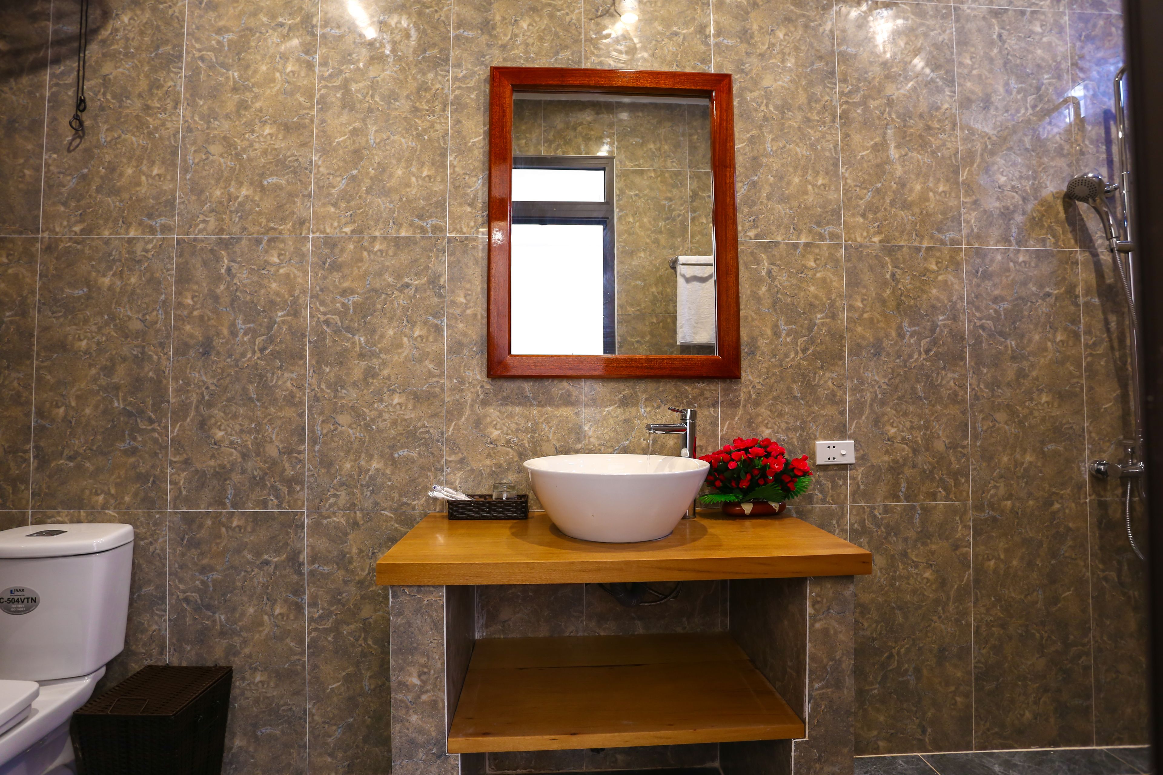 superior double room, 1 double bed, balcony | bathroom | shower, free toiletries, hair dryer, bathrobes