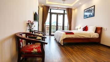 Superior Double Room, 1 Double Bed, Balcony | Minibar, in-room safe, desk, laptop workspace