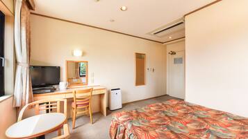 Desk, free WiFi, bed sheets