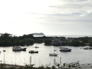 Lake - Sunset & Seaview Vacation Condos at Marina Court Resort Condo (Kota Kinabalu)