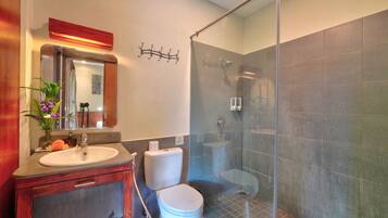 Familienzimmer | Badezimmer