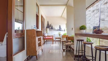 Chambre Familiale | Terrasse/Patio