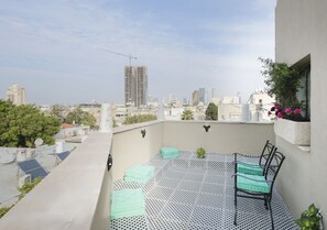Premium Suite, Terrace, City View (Benjamin) | City view