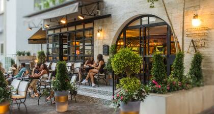 A23 Boutique Hotel