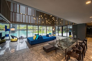 Lobby - The Deck Condo Patong (Patong)