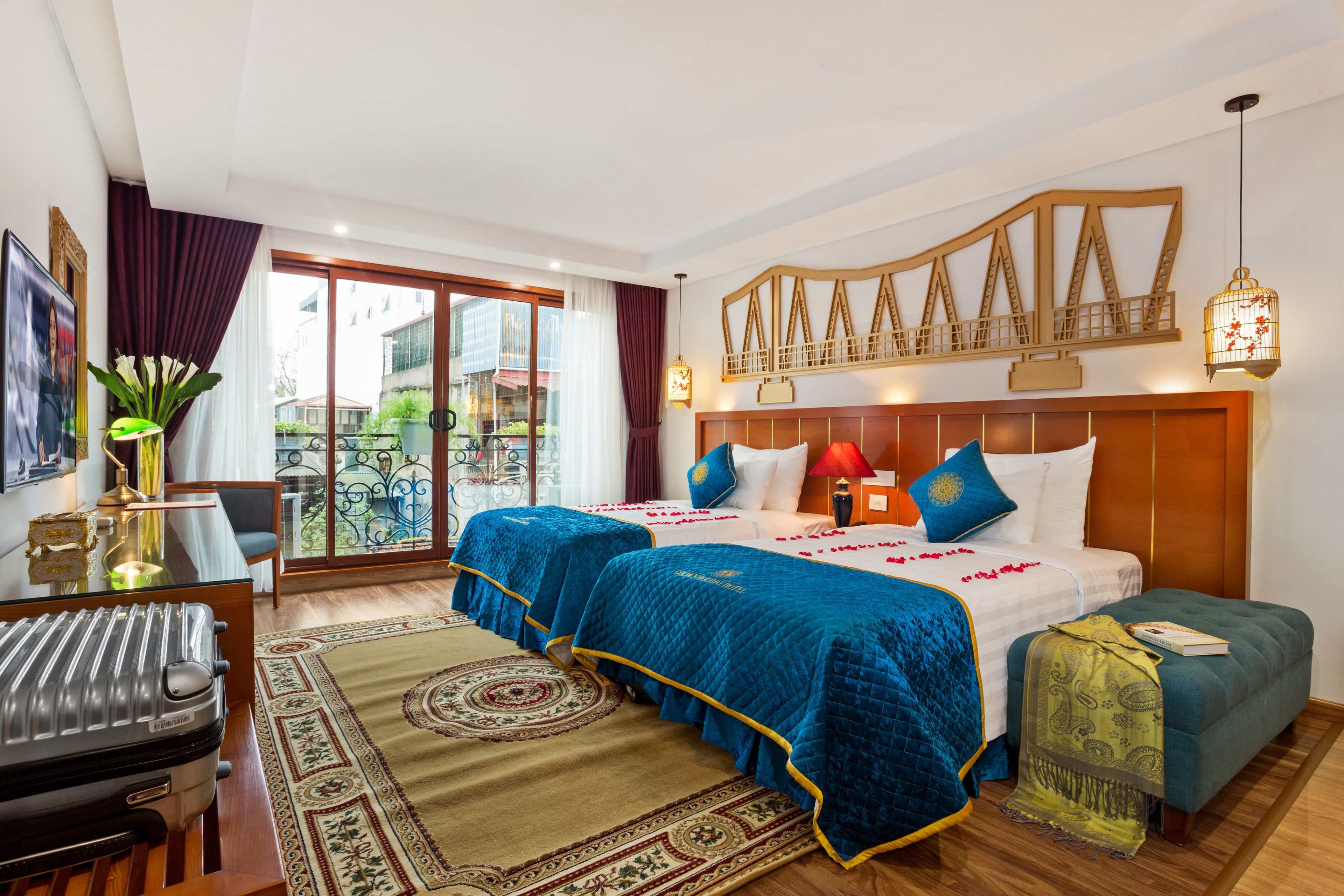 premium balcony double or twin room | 1 bedroom, egyptian cotton sheets, premium bedding, pillow-top beds