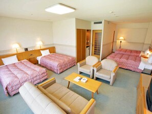 In-room safe, individually decorated, individually furnished, desk