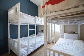 Capsule Single Bed Dorm | Bathroom | Shower, free toiletries, towels - Fin Hostel Co Working (Karon)