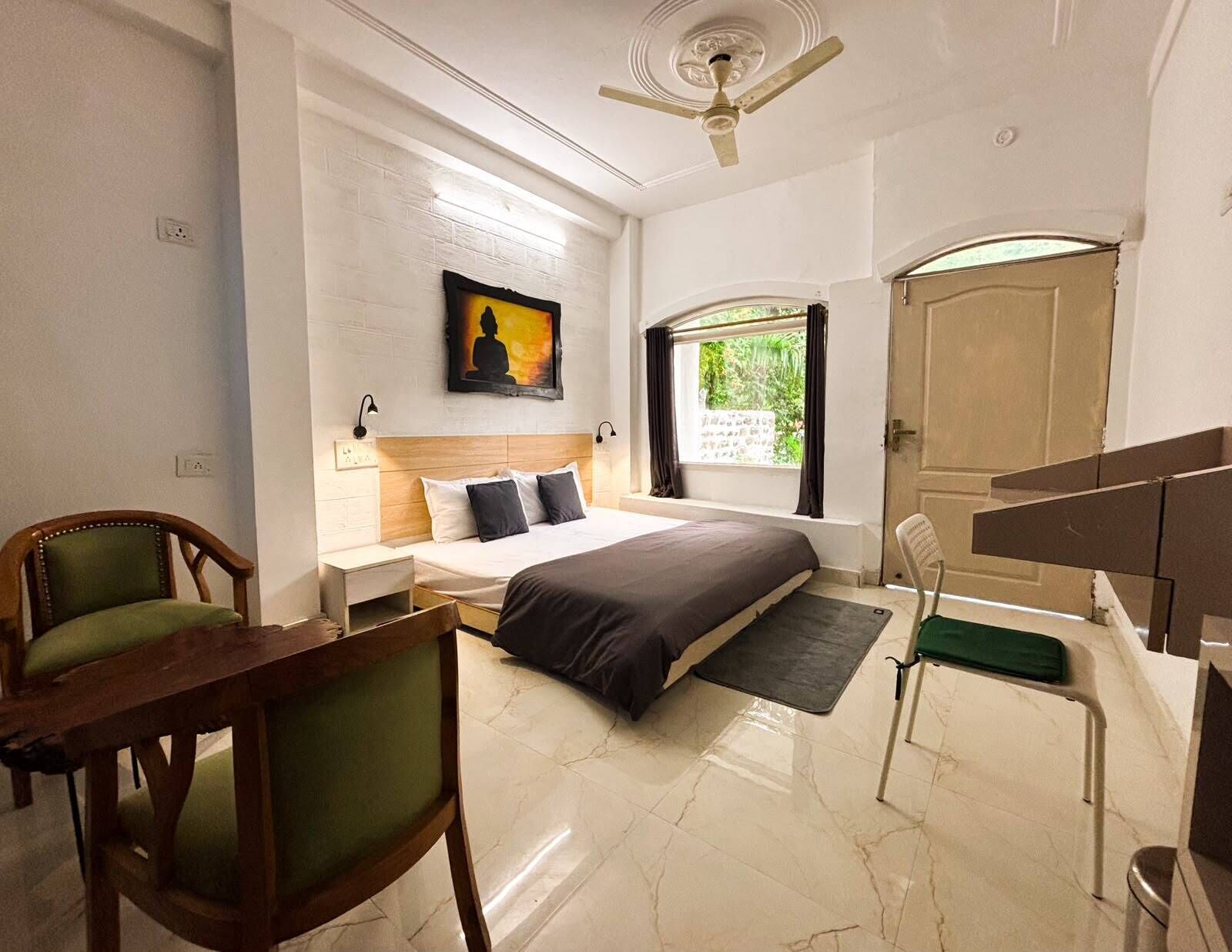 Deluxe Double Room, Garden View