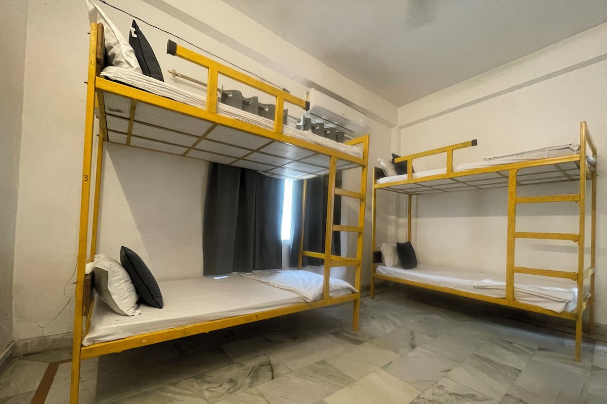 Shared Dormitory, Women only, Non Smoking, Ensuite | Down duvets, desk, blackout curtains, free WiFi