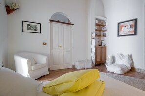 1 habitación, cunas y wifi gratis 