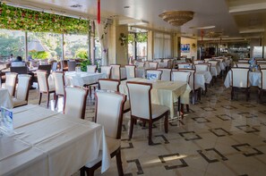 Restaurant - Nanjing Hotel (Kampala)