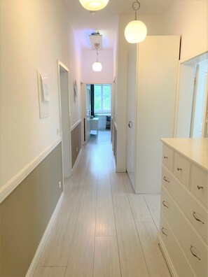 Luxury Apartment (excl. Cleaning Fee 60 EUR) | Living area | Flat-screen TV