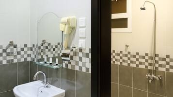 Shower, free toiletries, hair dryer (on request), towels
