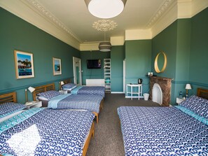 패밀리룸, 앙스위트, 바다 전망 | 다리미/다리미판, 유아용 침대, 간이 침대, 무료 WiFi