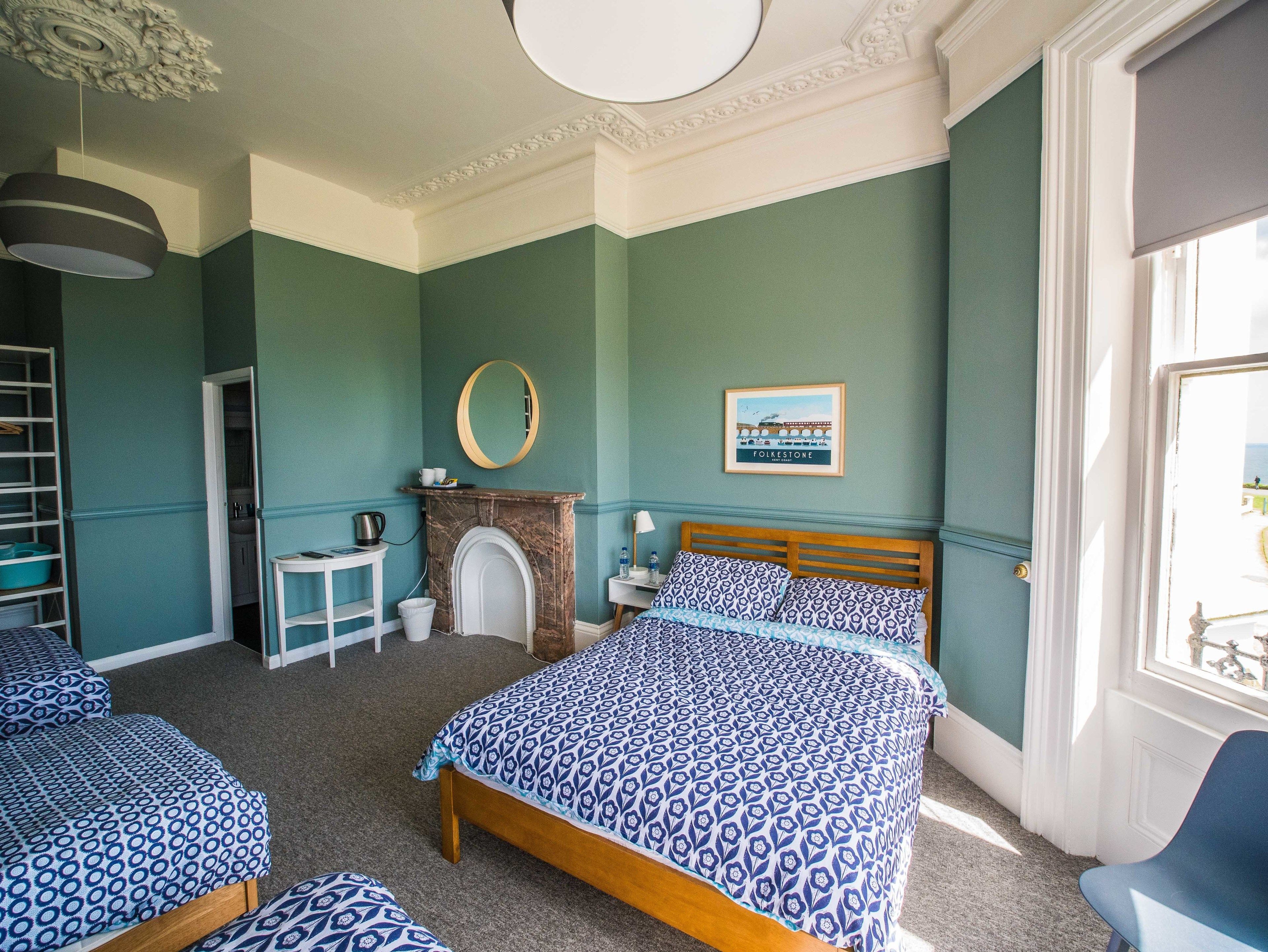 Family Room, Ensuite, Sea View | Iron/ironing board, cribs/infant beds, rollaway beds, free WiFi