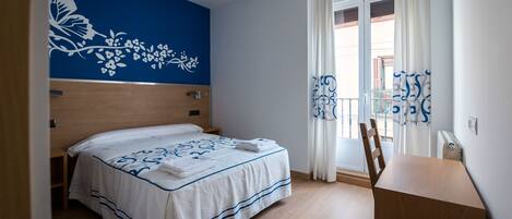 Double Room | In-room safe, desk, blackout drapes, iron/ironing board