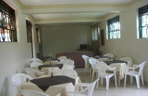 Breakfast, lunch, dinner served; local cuisine 