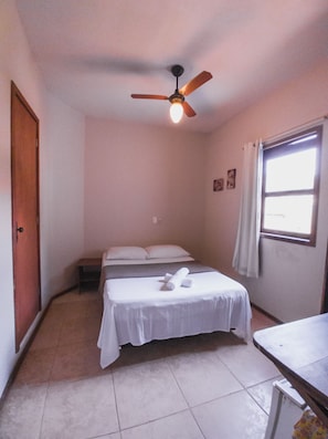 Standard Double Room, 1 Queen Bed | Hypo-allergenic bedding, minibar, blackout drapes, free WiFi - Pousada La Cabana (Itacaré)