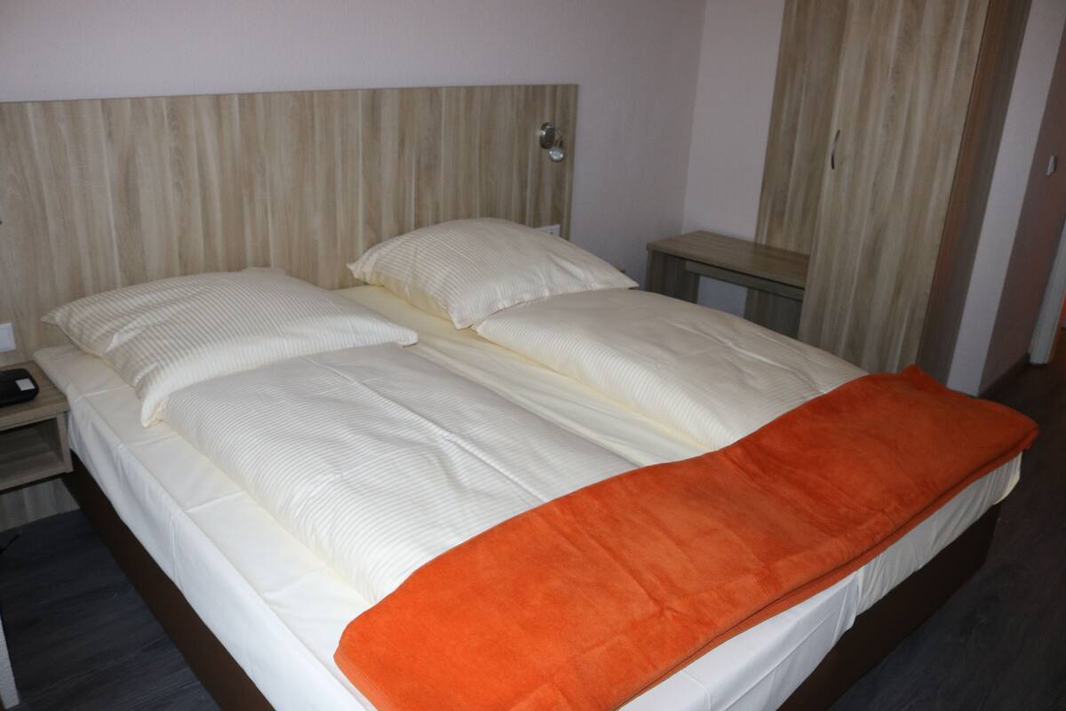 Standard Double Room | Minibar, in-room safe, desk, free WiFi