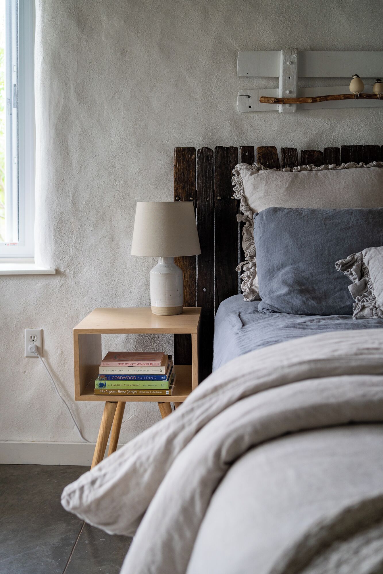 studio suite, 1 queen bed, kitchenette, garden view (b) | premium bedding, free wifi, bed sheets