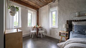 ์คํ๋์ค ์ค์ํธ, ํธ์ฌ์ด์ฆ์นจ๋ 1๊ฐ, ๊ฐ์ด์ฃผ๋ฐฉ, ์ ์ ์ ๋ง (B) | ๊ณ ๊ธ ์นจ๊ตฌ, ๋ฌด๋ฃ WiFi, ์นจ๋ ์ํธ