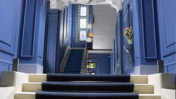 EntrĂ©e de lâhĂ©bergement