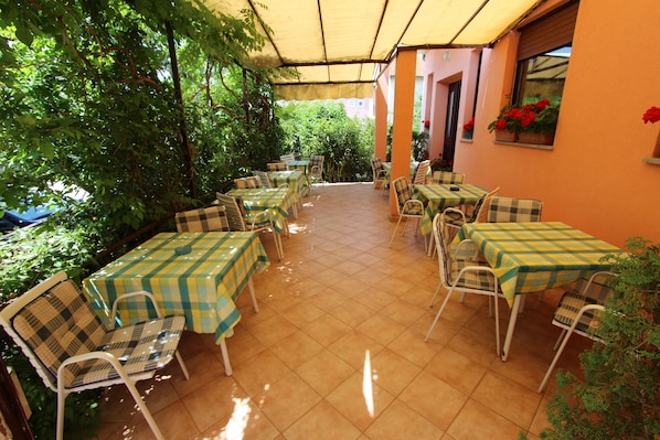 Terrace/patio