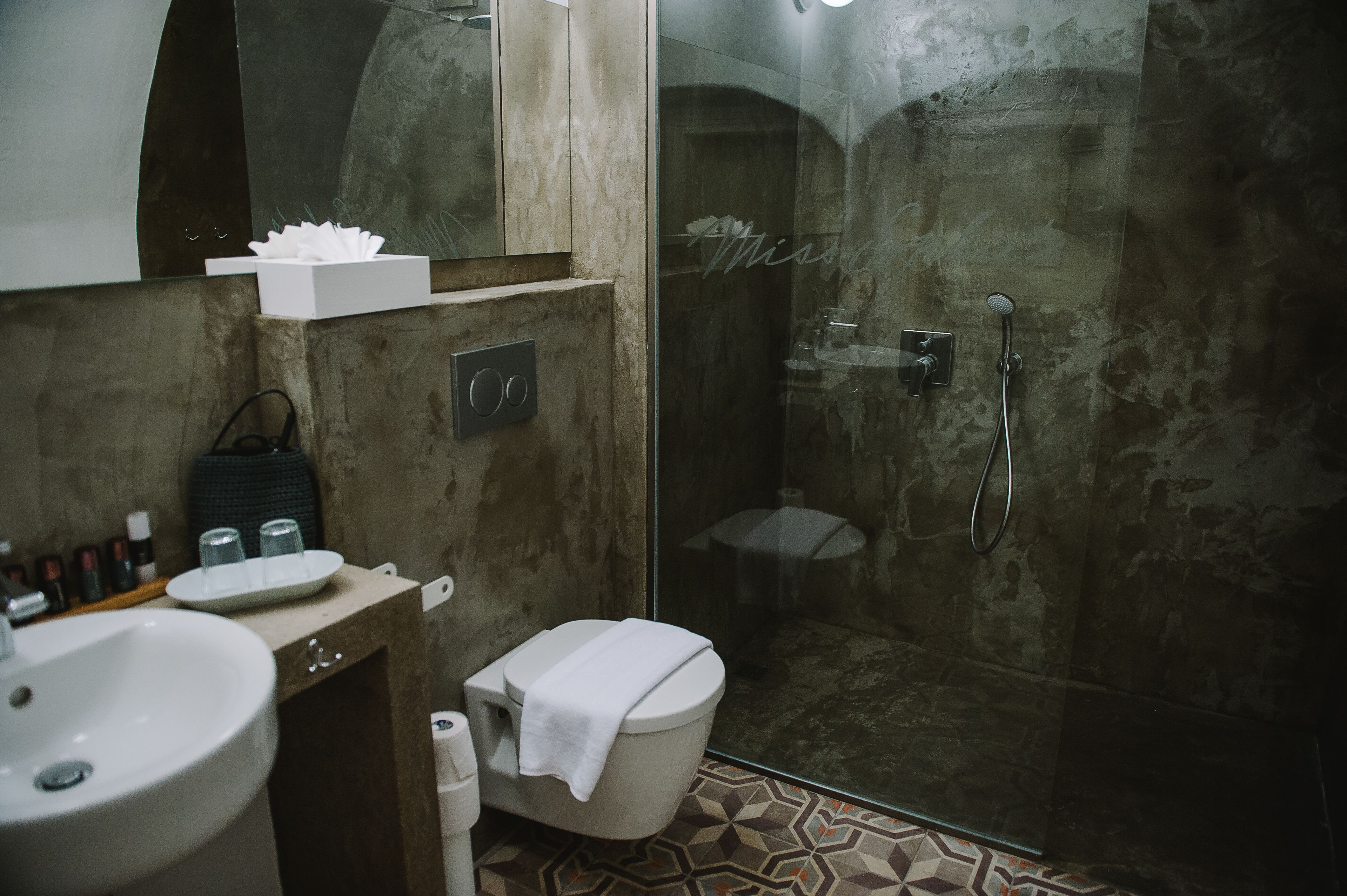 family suite, 2 bedrooms, balcony | bathroom | shower, free toiletries, hair dryer, towels