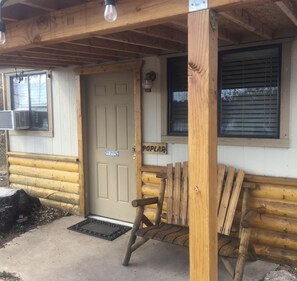 Poplar | Terrace/patio