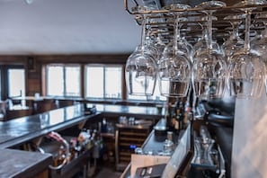 Bar (en la propiedad)