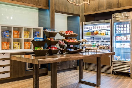 Comodidades da propriedade. Cambria Hotel Chicago Loop - Theatre District