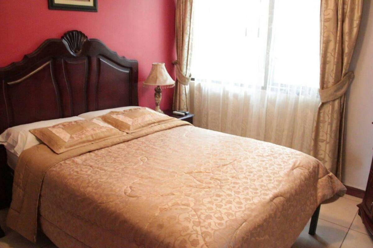 Standard Double Room | In-room safe, desk, iron/ironing board, free rollaway beds