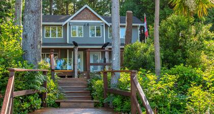 The Francis Boutique Inn