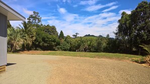 Free self parking - Ocean Cliff Court (Kuaotunu)