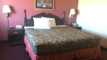 Escritorio, wifi gratis y ropa de cama