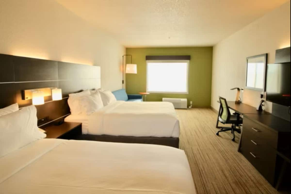 In-room safe, desk, laptop workspace, blackout curtains