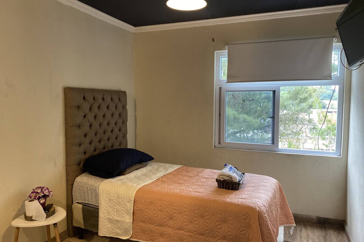 Basic Single Room, 1 Single Bed