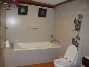 Familienvilla | Badezimmer